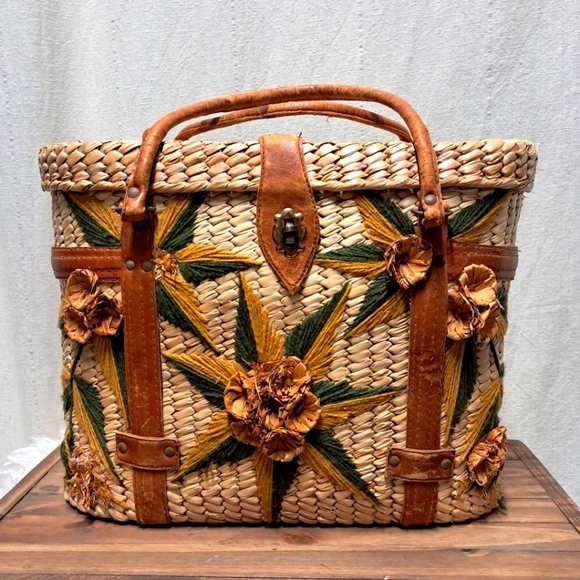 Source Unknown Other - Handwoven Picnic Basket